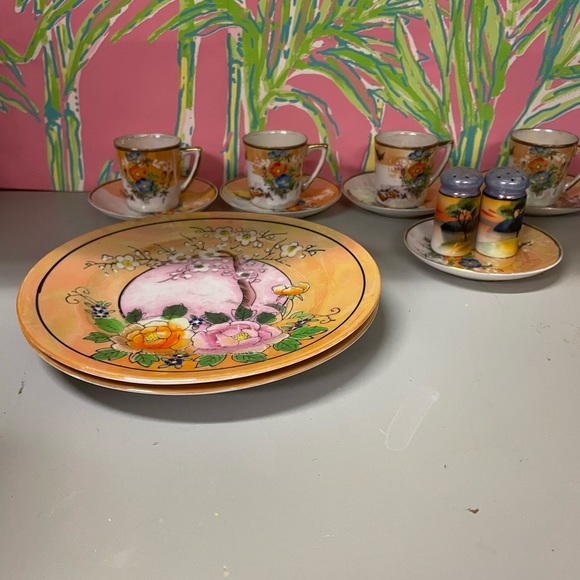 Vintage-Hand Painted CeramicCruetSet,1920's Japan,serving dish(2),cups/saucers 4 - Picture 13 of 16